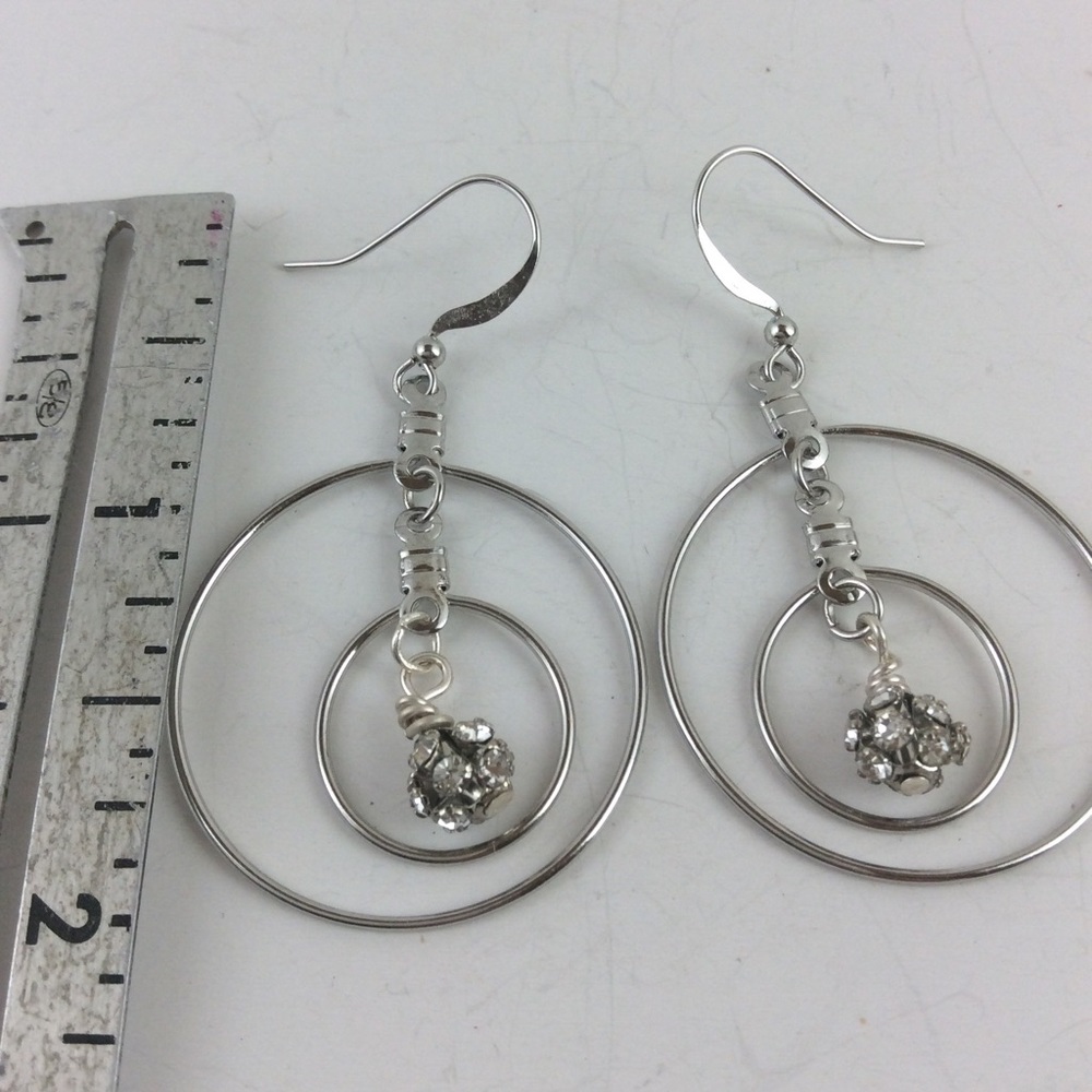 Silver tone hoops - Picture 4 of 4